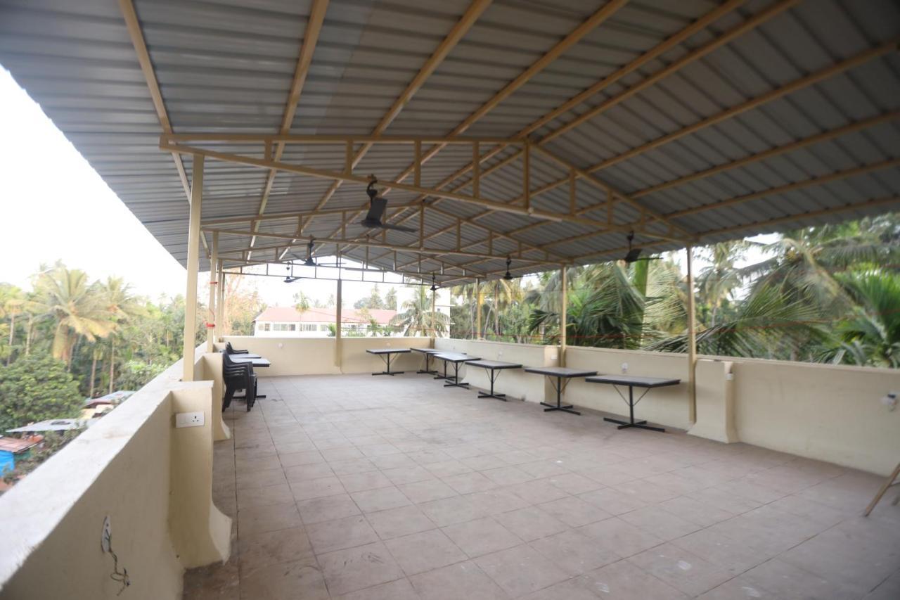 Shree Swami Samarth Resort Diveāgar 外观 照片